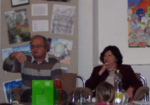 Vladimír Preložník, vydavateľ,  Eva Preložníková, prekladateľka na návšteve knižnice Bojnice